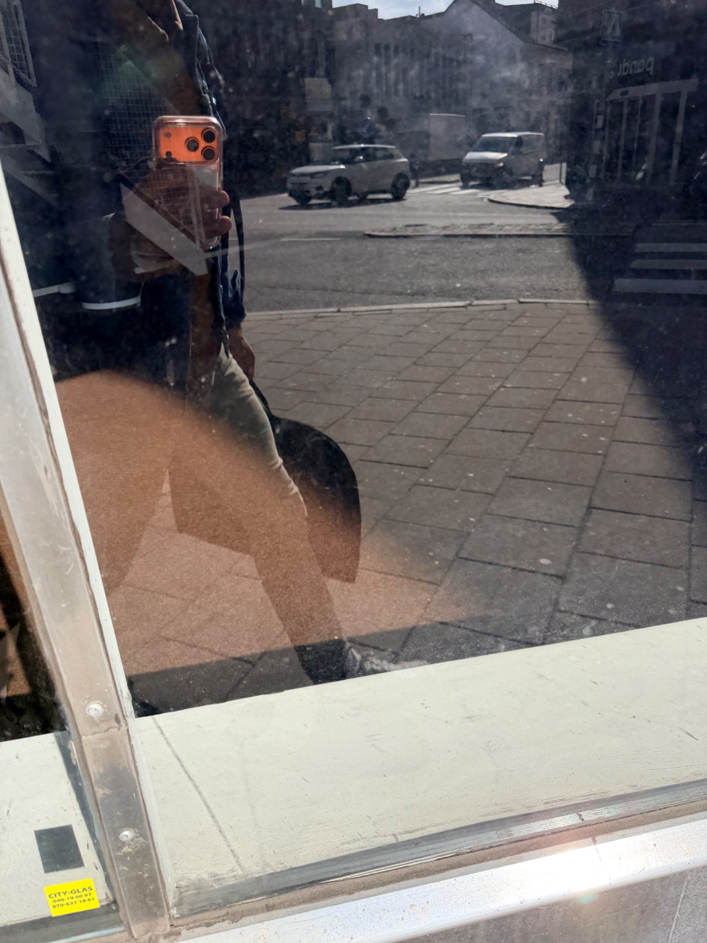 📸 Photo bingo: A reflection of you in a window