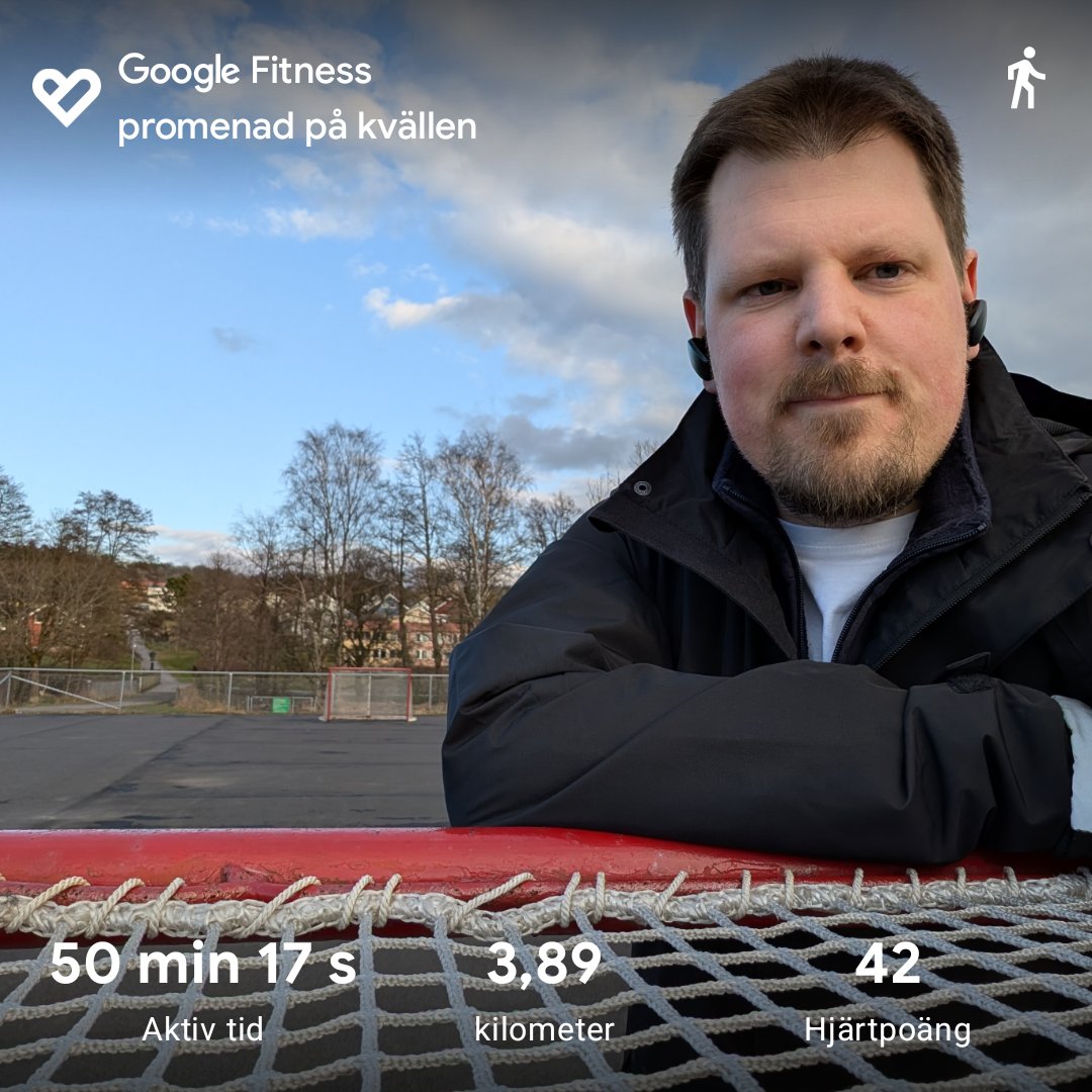 A scenic outdoor walk/hike captured via Google Fitness! This 50-minute session covered 3.89 kilometers with an average heart rate of 42 bpm, showing a nice leisurely pace through nature.