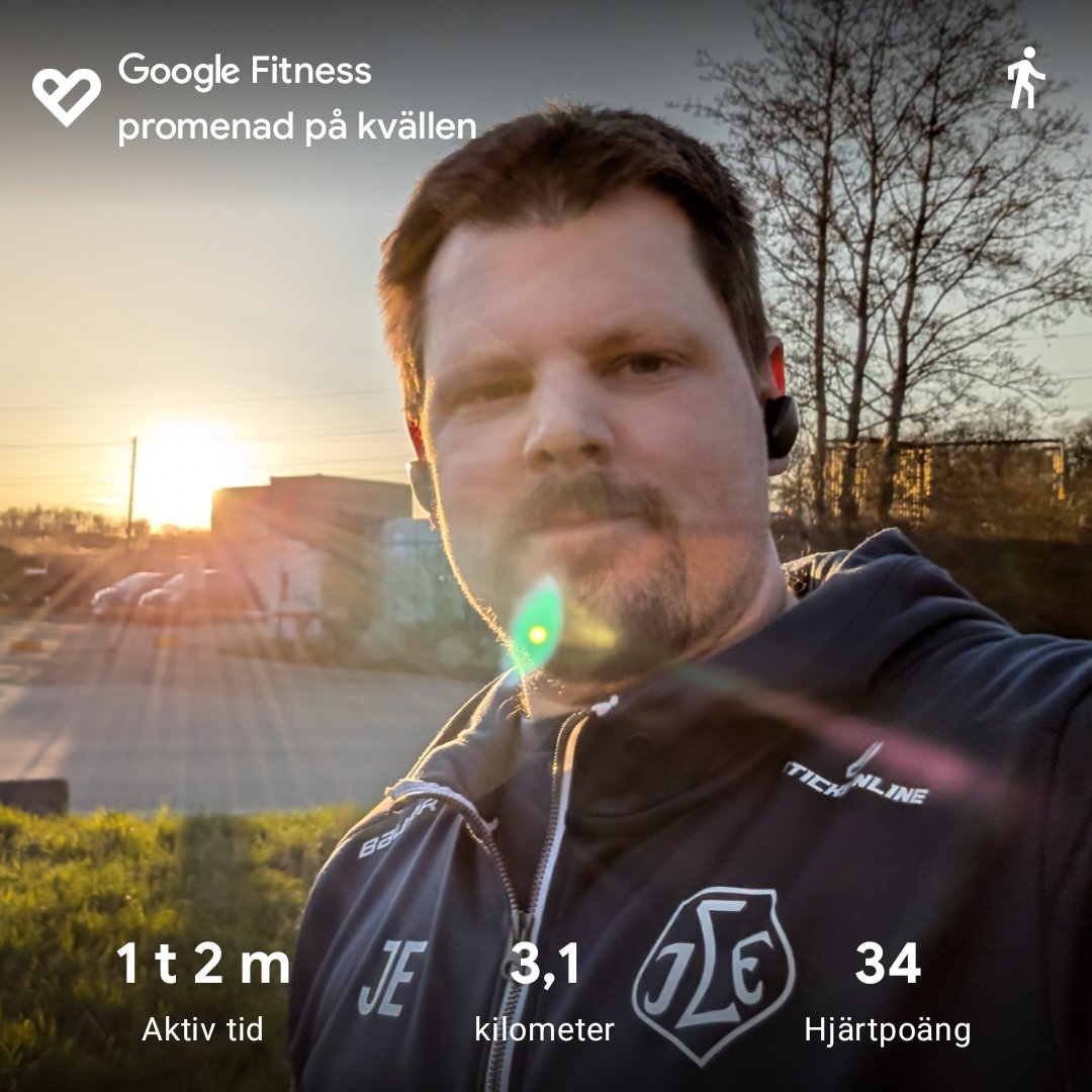 A scenic outdoor walk or run captured via Google Fitness, showing a 3.1 km activity completed during golden hour with a 34 bpm heart rate recovery. Great work getting outside for some fresh air and movement!