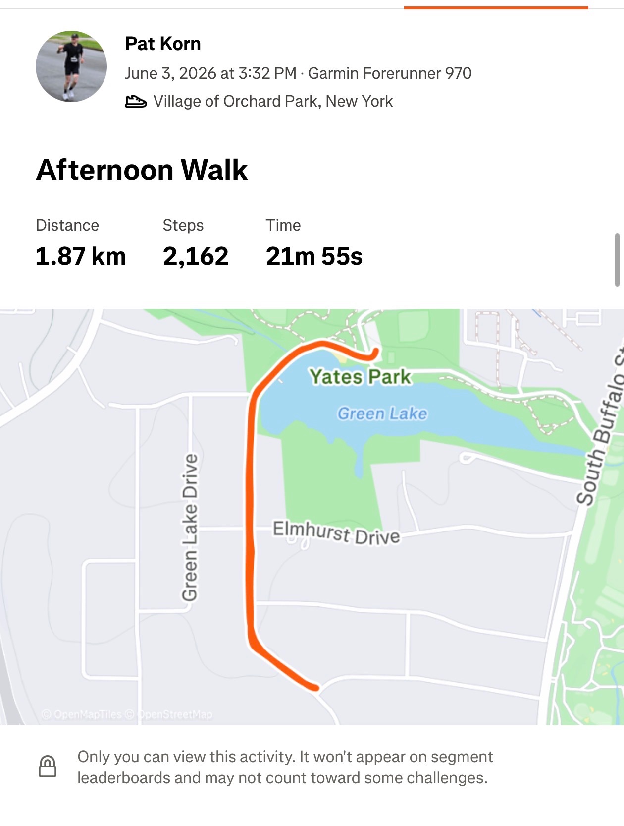 An afternoon walk through Yates Park in Orchard Park, New York! Pat covered 1.87 km in about 22 minutes, logging 2,162 steps on a scenic route around Green Lake.